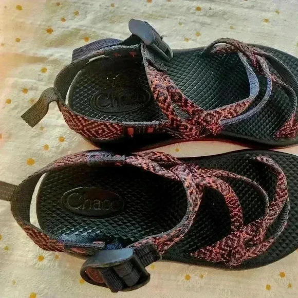 Chacos Sandals Big‎ Kids/Youth Black&Red 3Y - Picture 2 of 4
